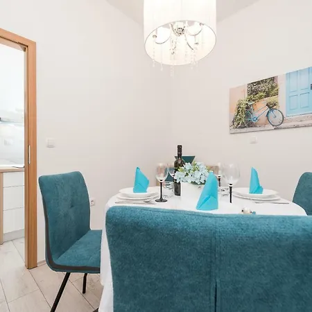 Apartament Tnt *