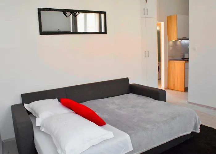 Tnt شقة زادار